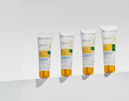 protetores solares photoderm antioleosidade de bioderma enfileirados